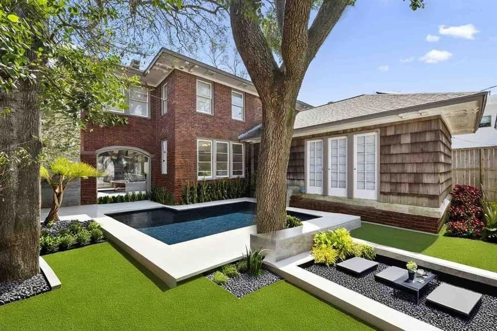 Photo of 1932 Albans Road