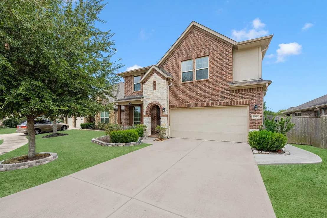 Photo of 9714 Stratton Ridge Drive