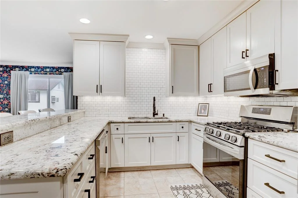 Photo of 5106 Hialeah Drive