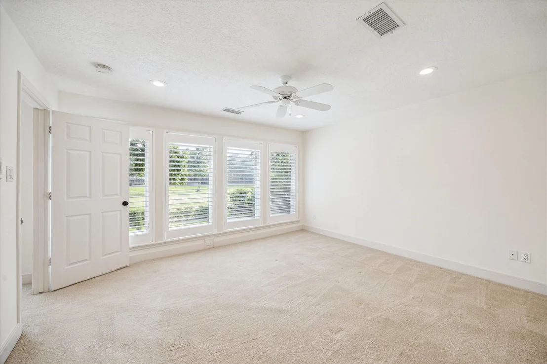 Photo of 30 Halfmoon Court