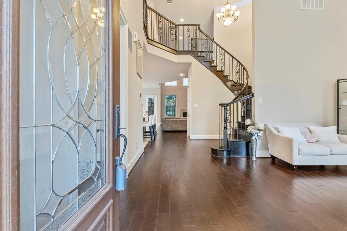 Photo of 15611 Lake Iris Drive