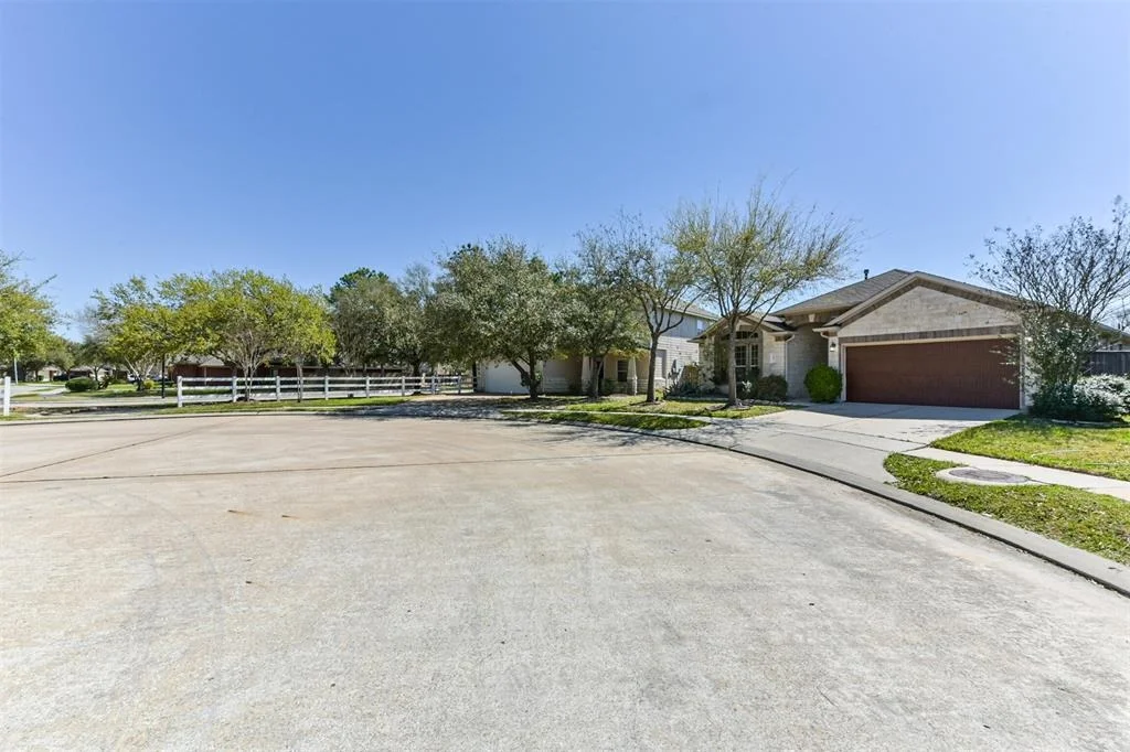 Photo of 7007 Windy Run Court