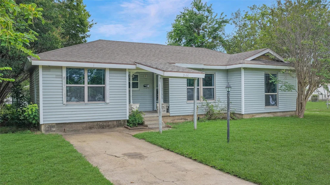 Photo of 1536 Celeste Drive