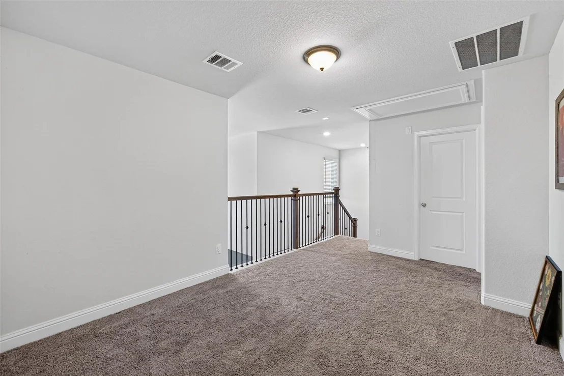Photo of 633 Cape Capri Drive