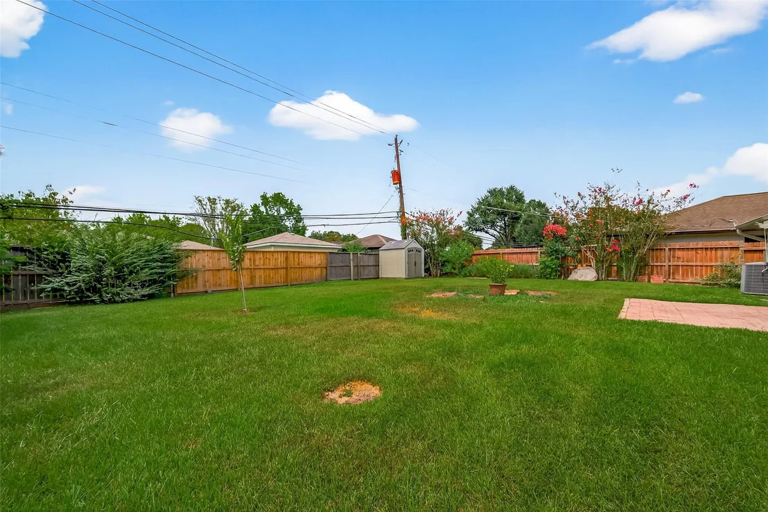 Photo of 11102 Endicott Lane