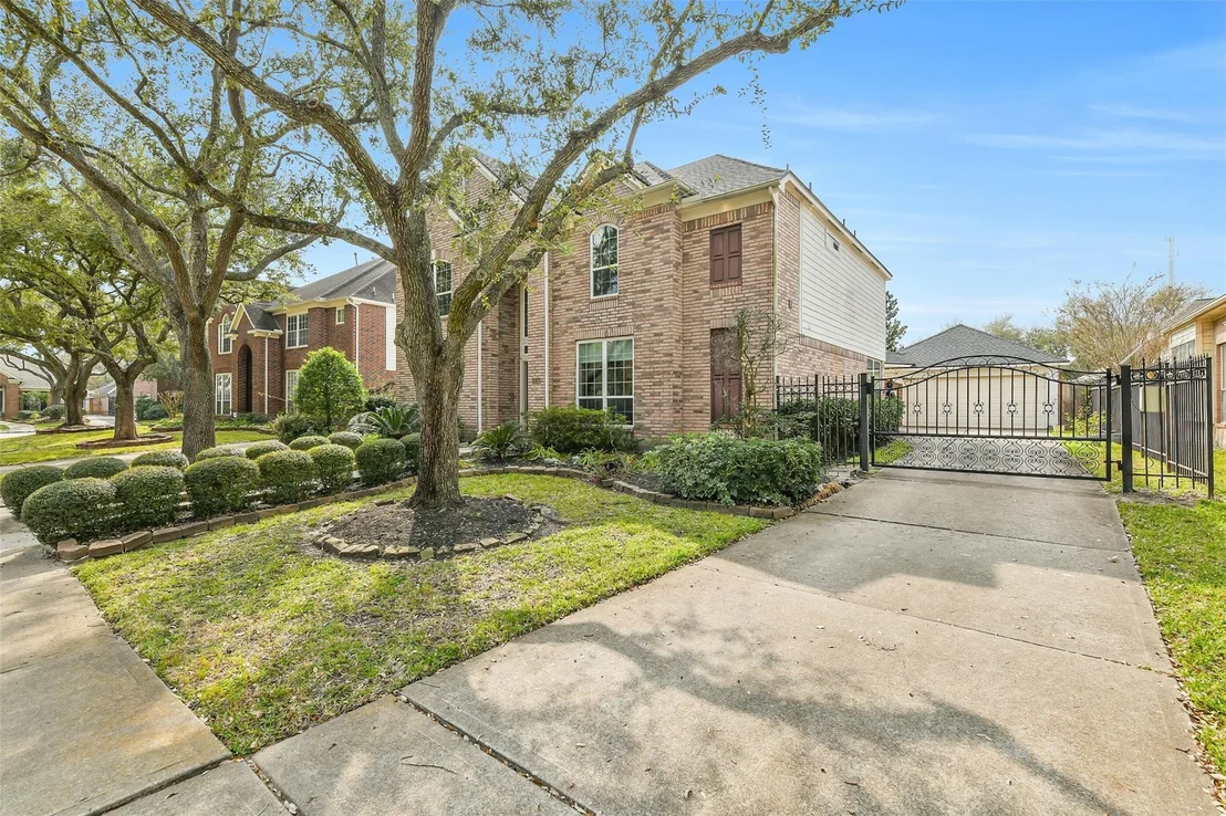 Photo of 3234 Shadowleaf Drive