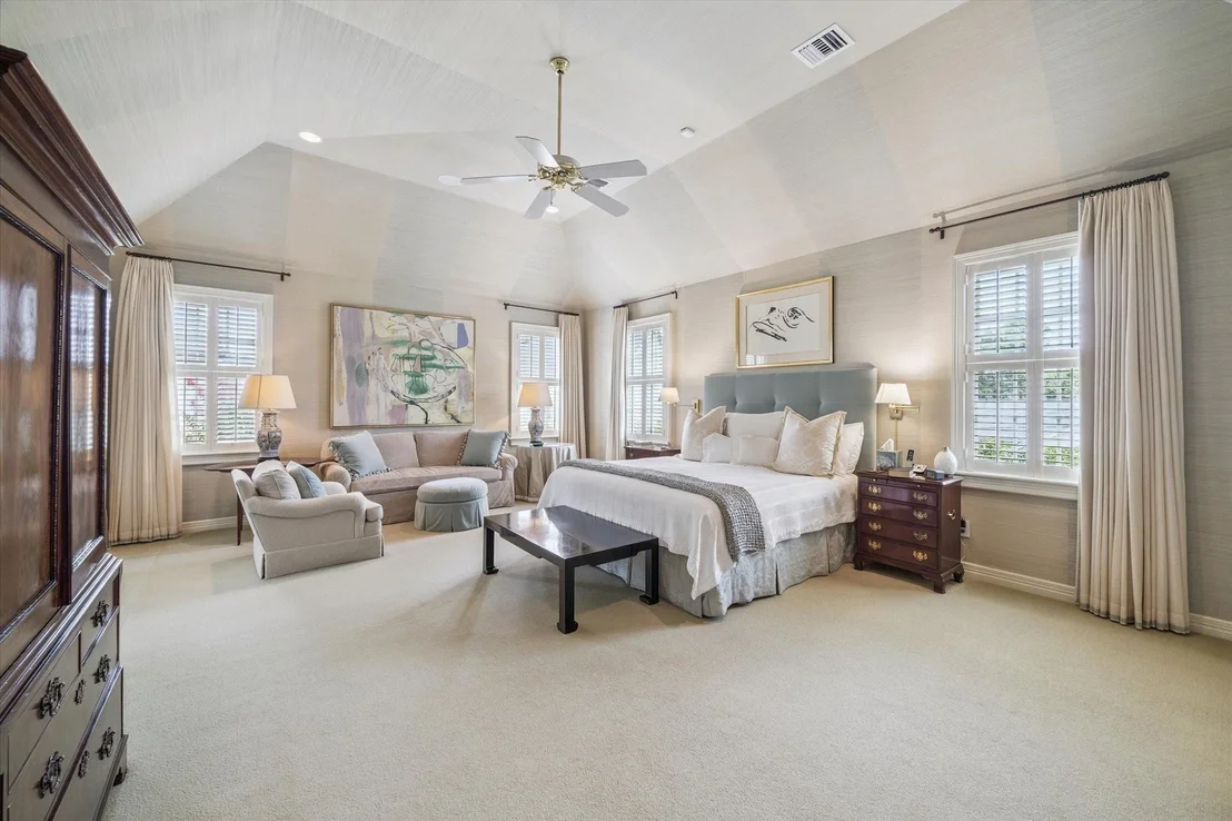 Photo of 5565 Tilbury Drive