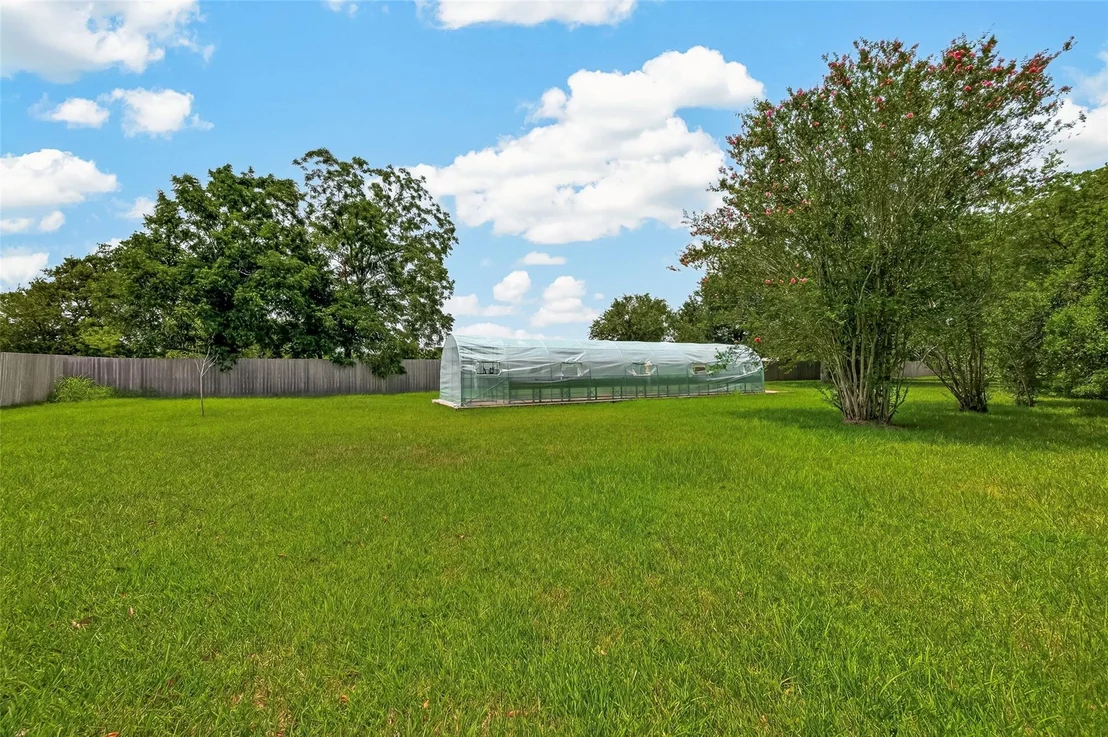 Photo of 5606 Highland Road