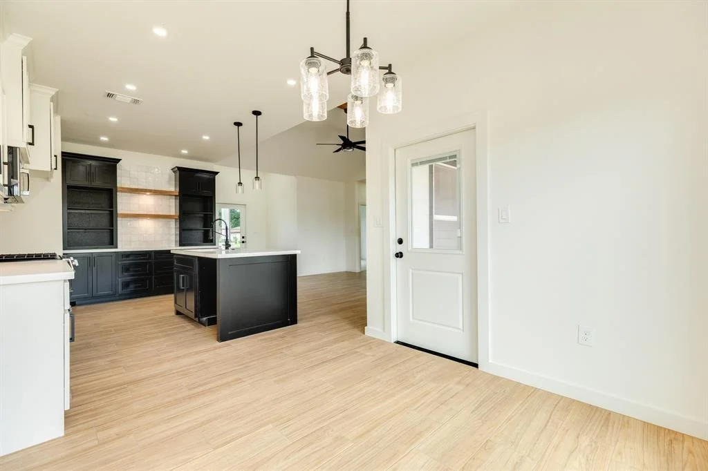 Photo of 301 Highland Park Avenue
