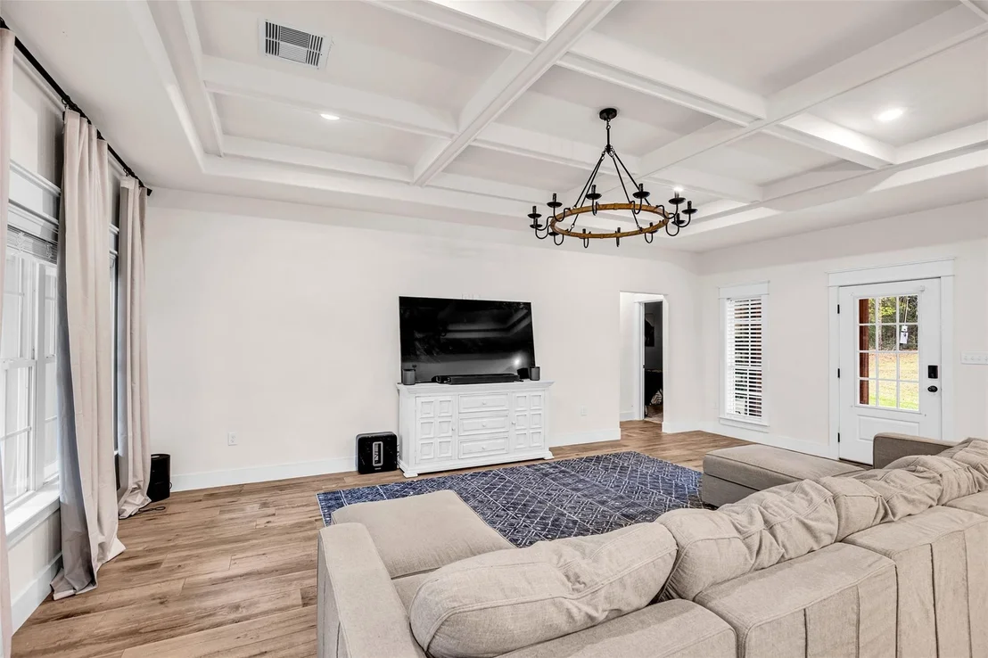 Photo of 10040 Shepard Hill Road