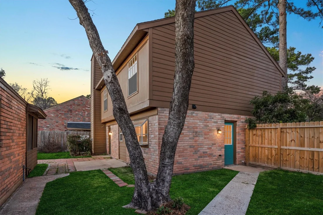 Photo of 17203 Kettle Creek Drive