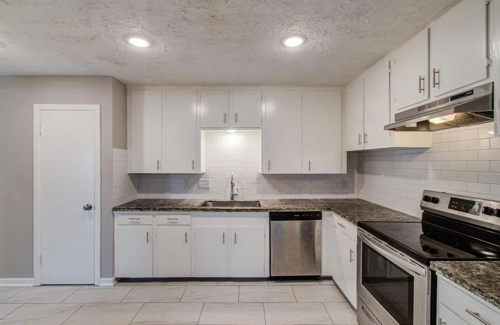 Photo of 2104 Dorothy Street