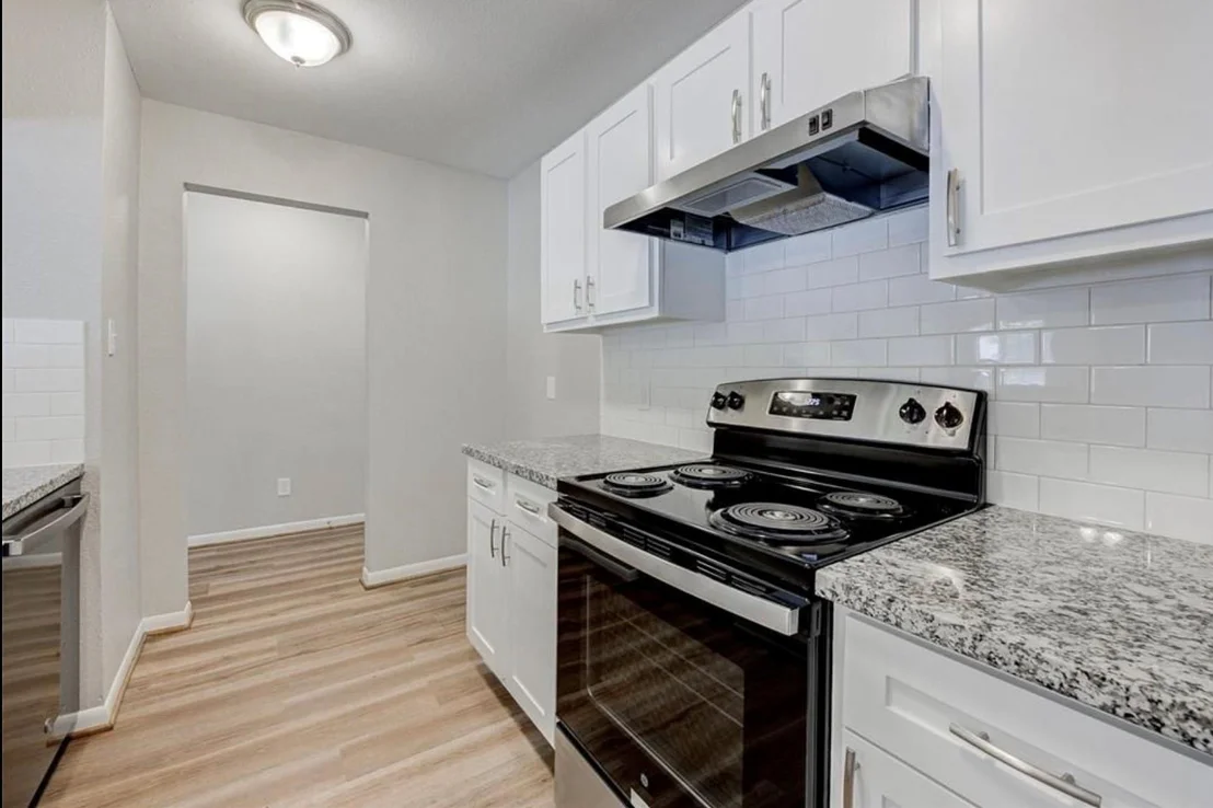 Photo of 34 N Circlewood Glen