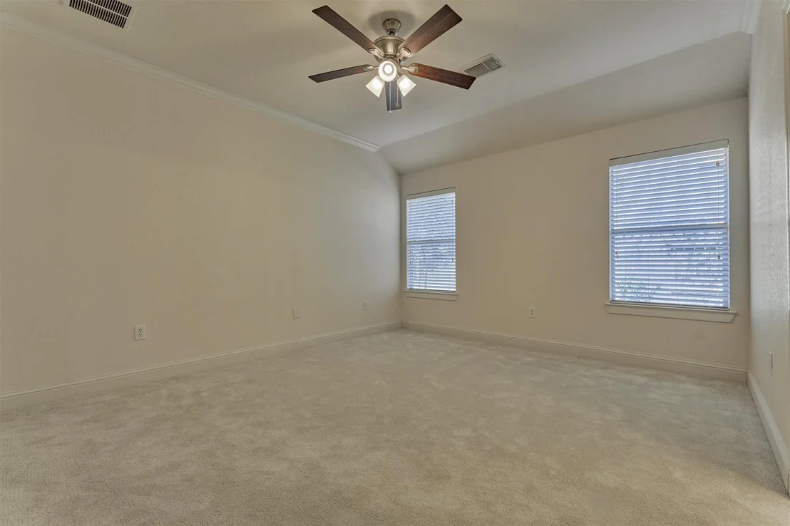 Photo of 6 Windsor Bridge Drive