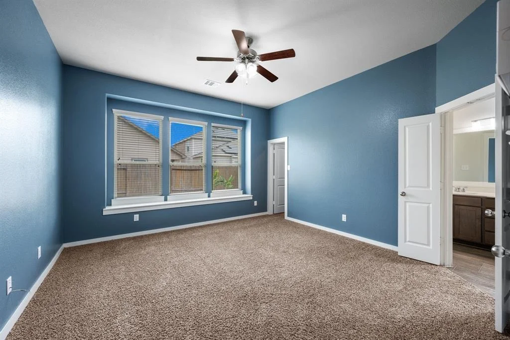 Photo of 6927 Glenmoor Drive