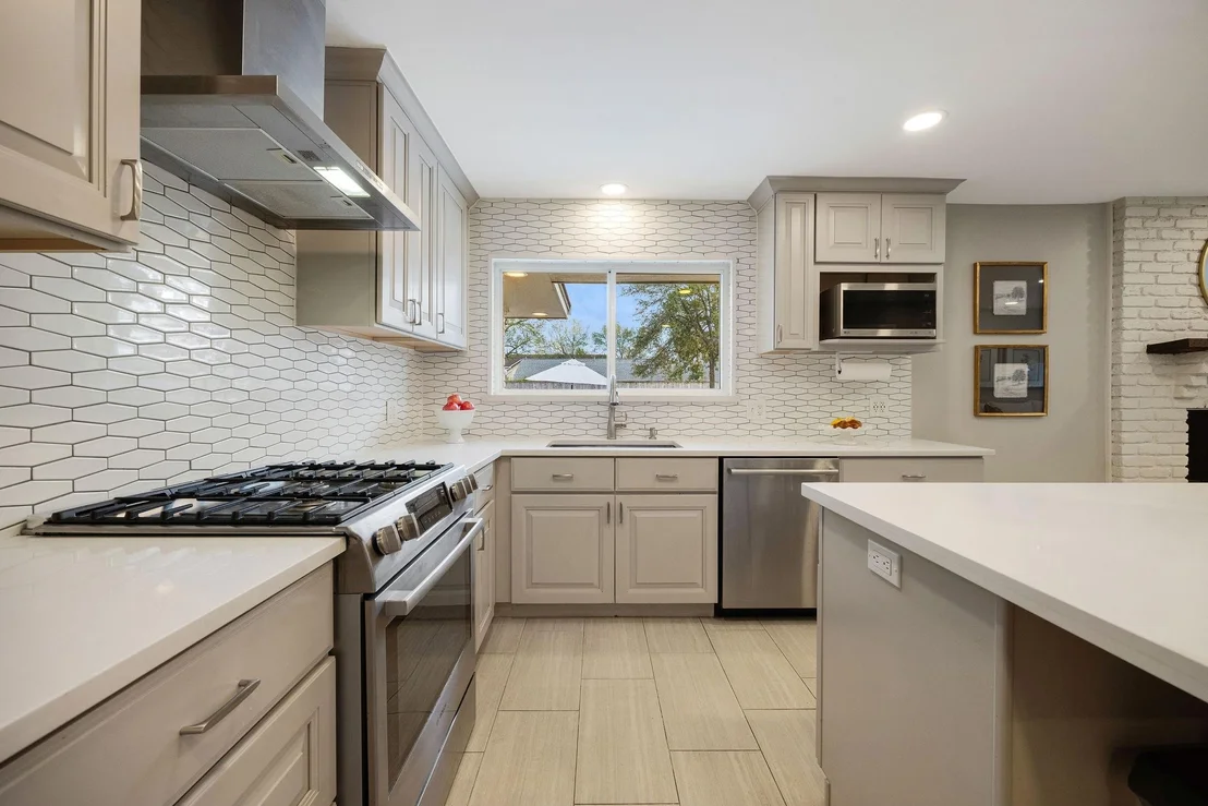 Photo of 10207 Oakpoint Drive