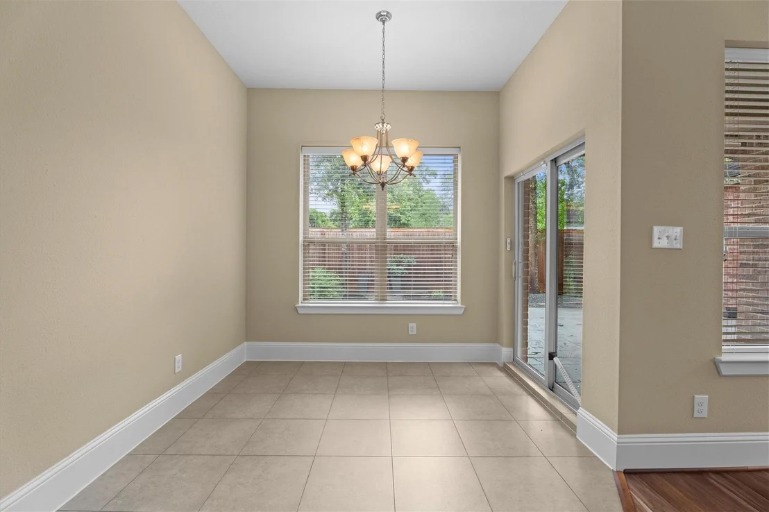Photo of 8603 Crescent Valley Lane