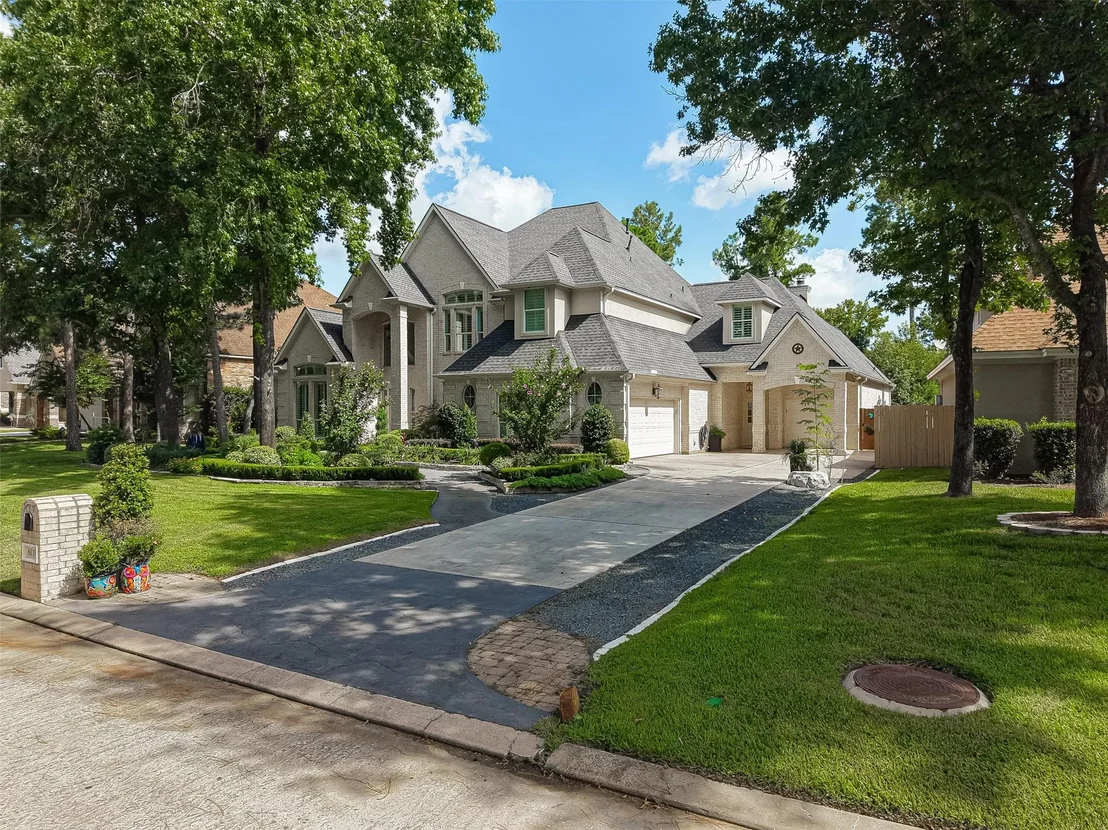 Photo of 6118 Windrose Hollow Lane