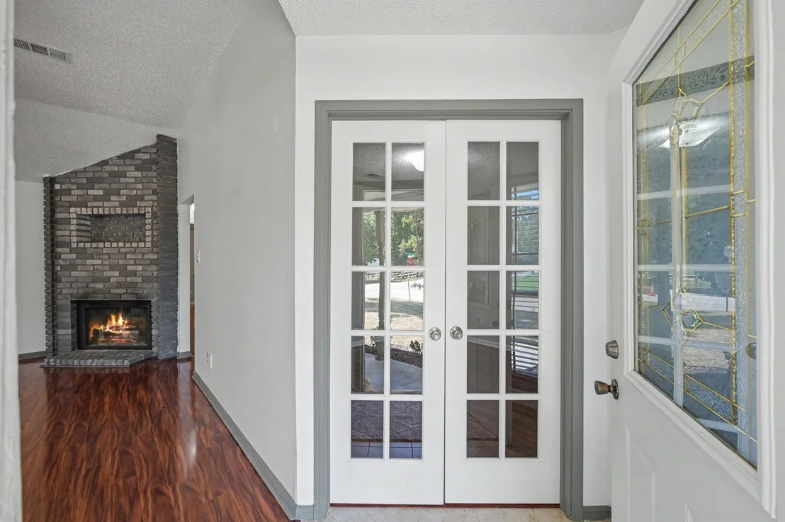 Photo of 25103 Thrushwood Lane