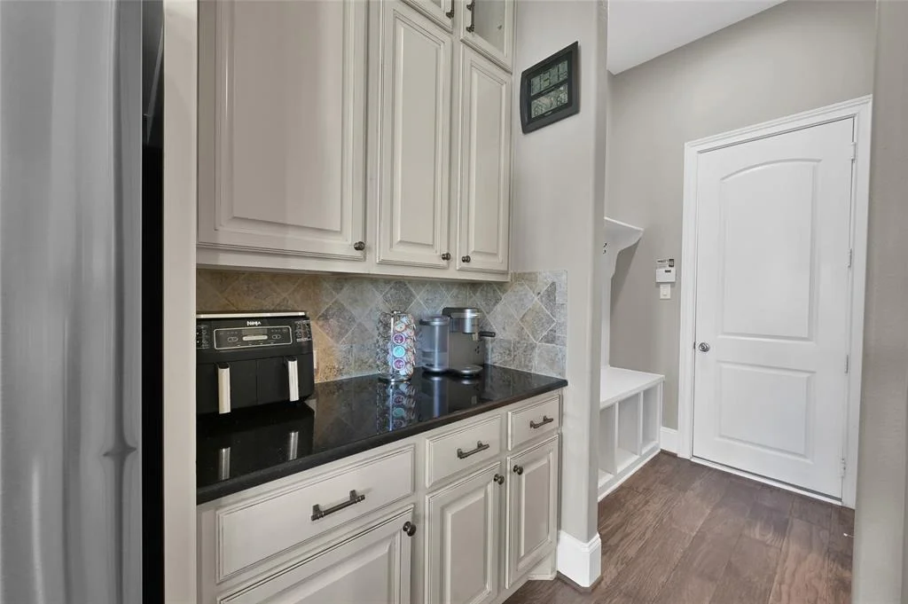 Photo of 18 Woodborough Way