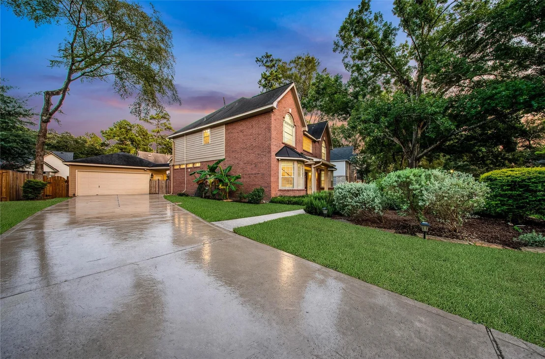 Photo of 79 N Cochrans Green Circle