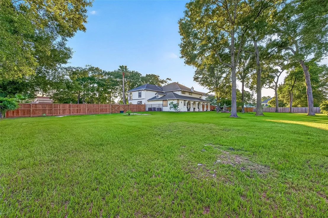 Photo of 21832 Rayford Road