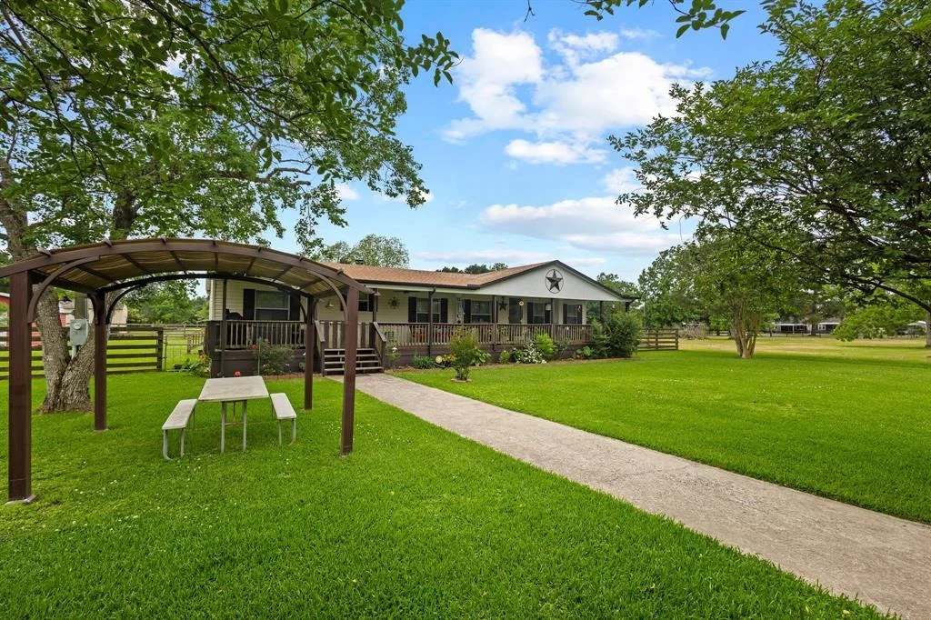 Photo of 15079 Coon Road