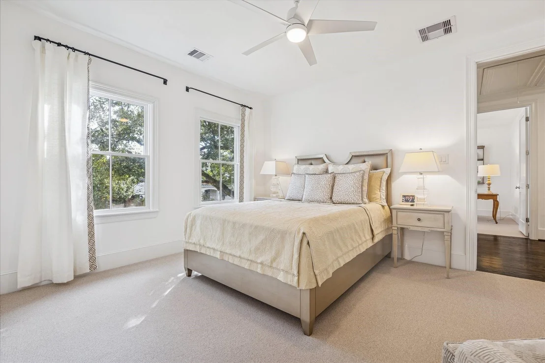 Photo of 6234 Lynbrook Drive