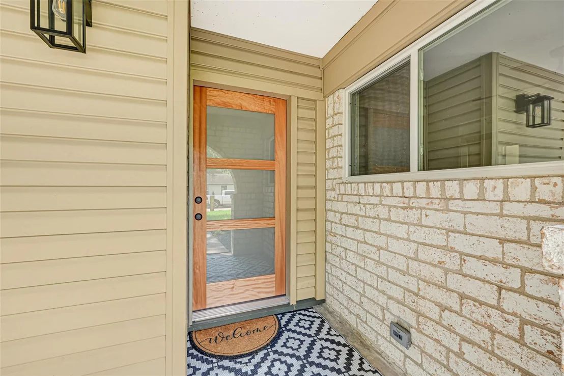 Photo of 11306 Valley Spring Drive