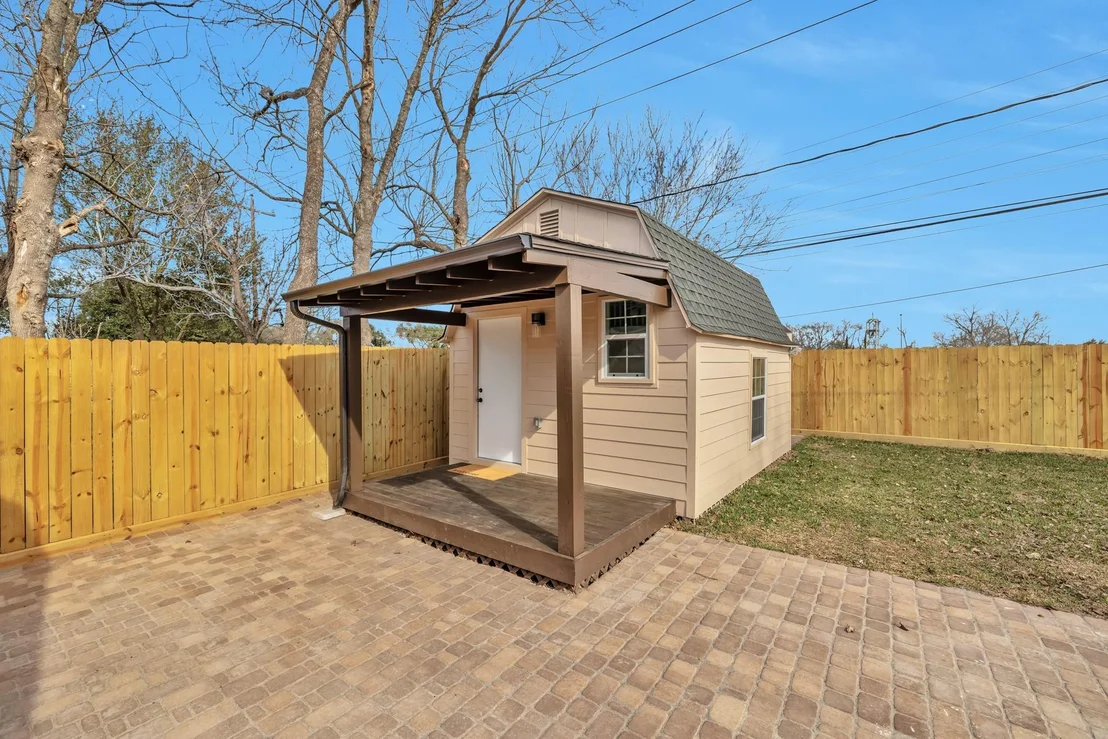 Photo of 8709 Tarbell Road