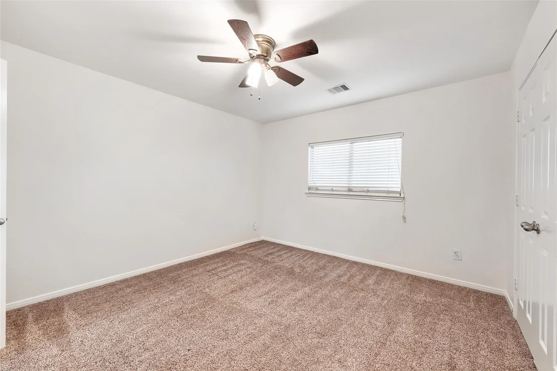 Photo of 511 Silver Creek Circle