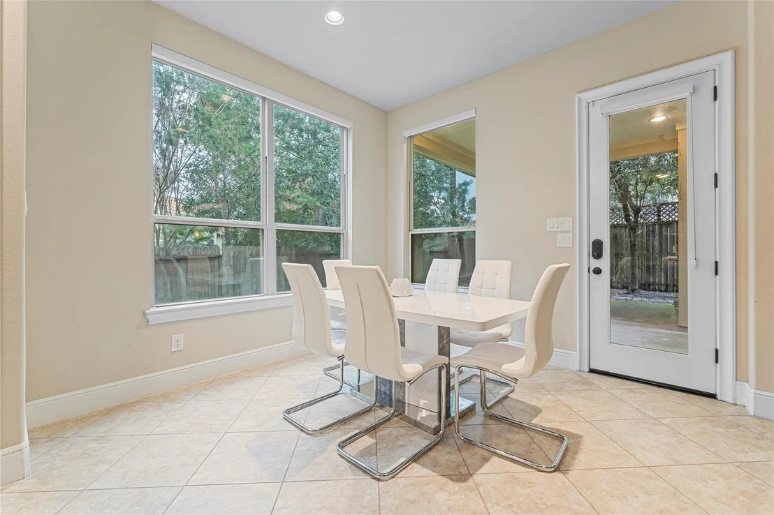 Photo of 15611 Lake Iris Drive