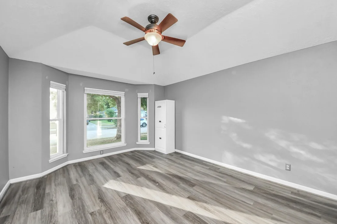 Photo of 6715 Bluebottle Lane