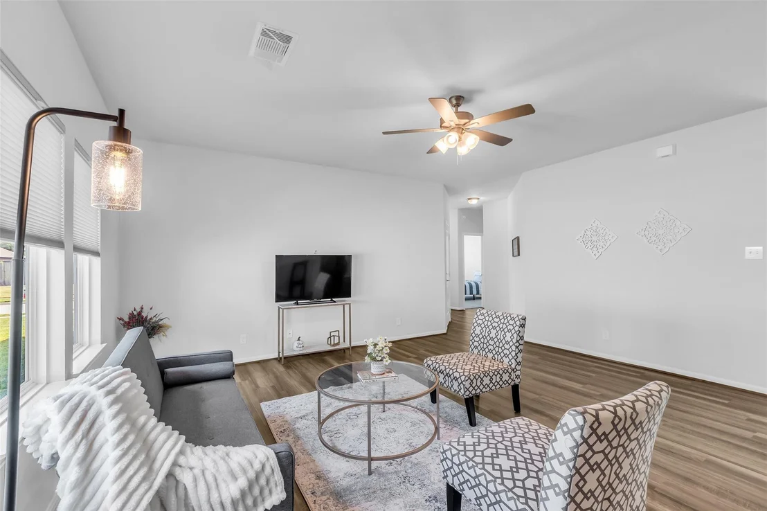 Photo of 1107 Grand Junction Drive