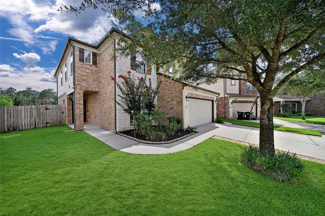 Photo of 2672 Magnolia Fair Way