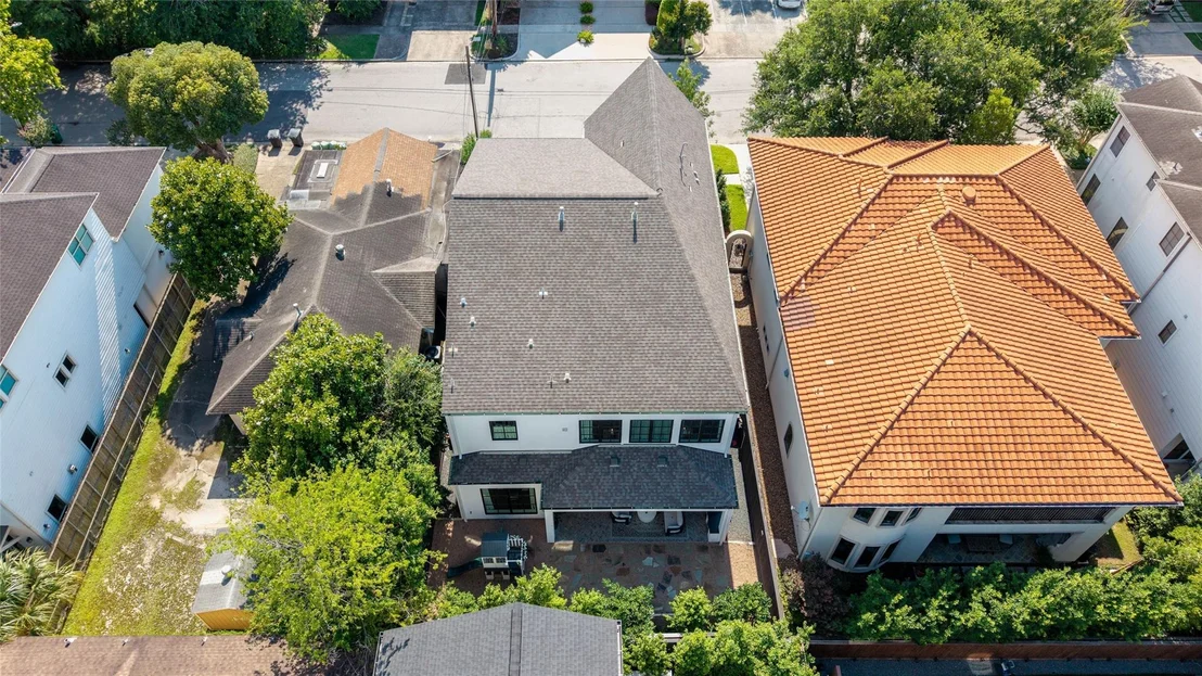 Photo of 2221 Morse Street