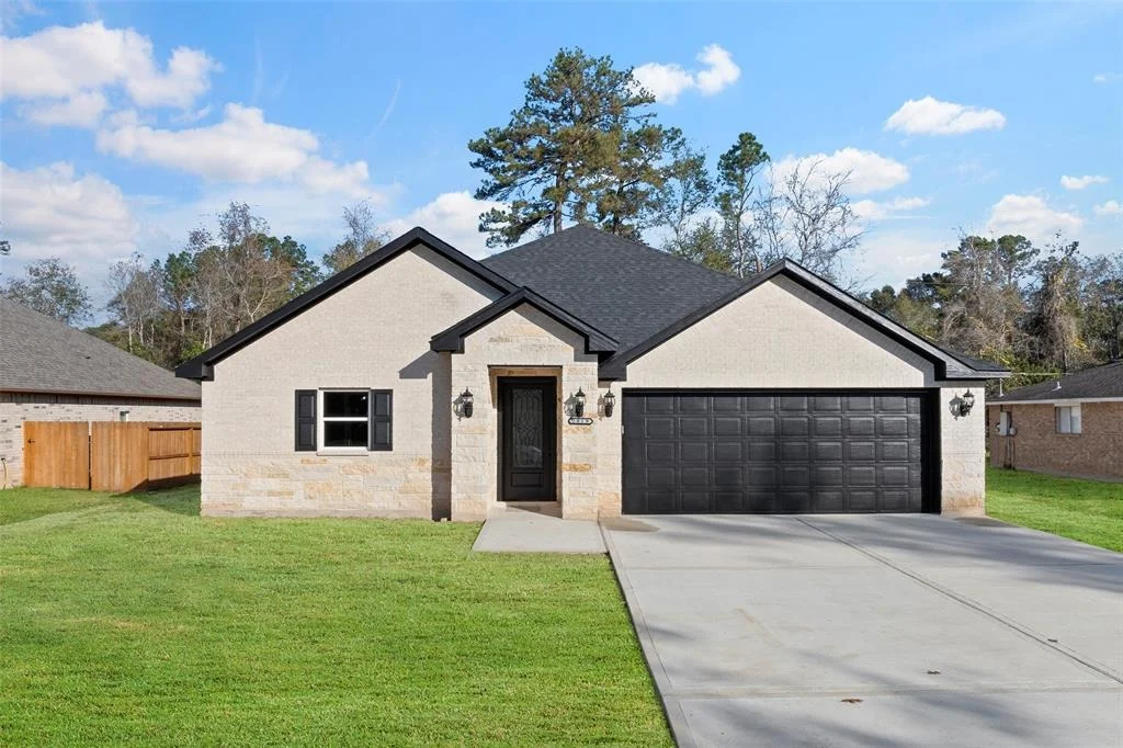Photo of 2019 Surry Oaks Drive