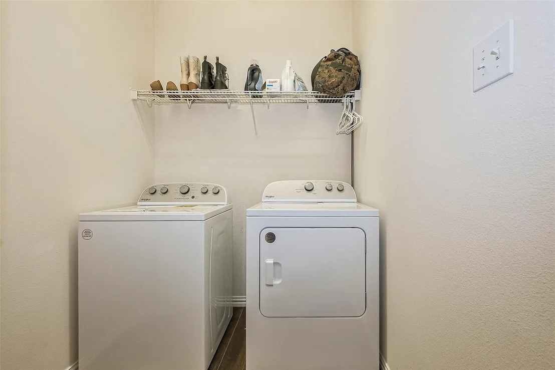 Photo of 1007 Casting Springs Way