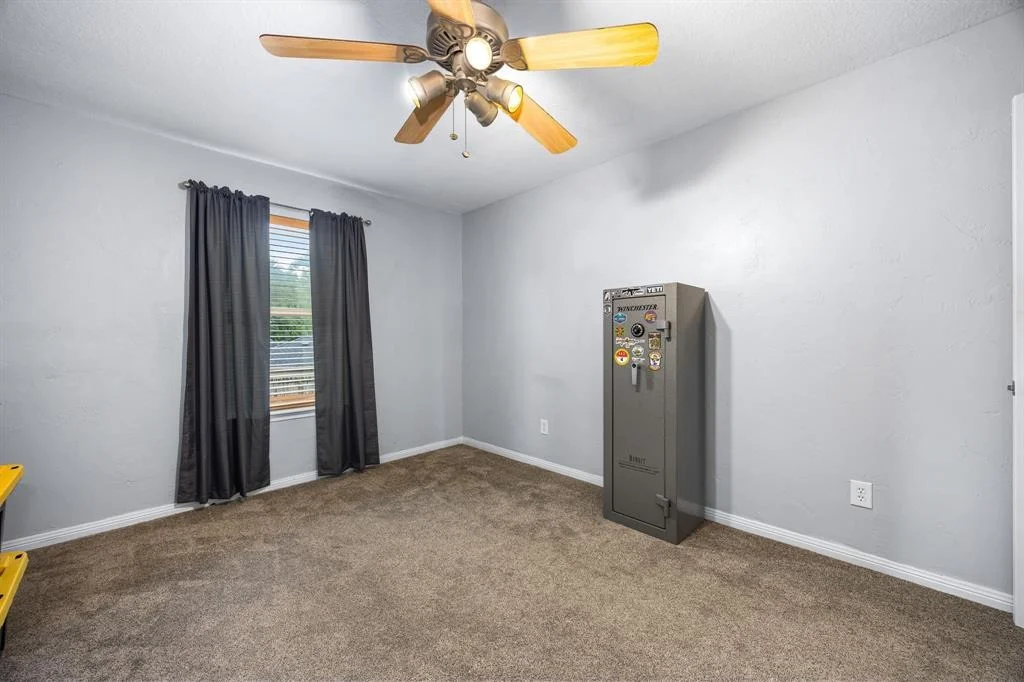 Photo of 9415 New Forest Road