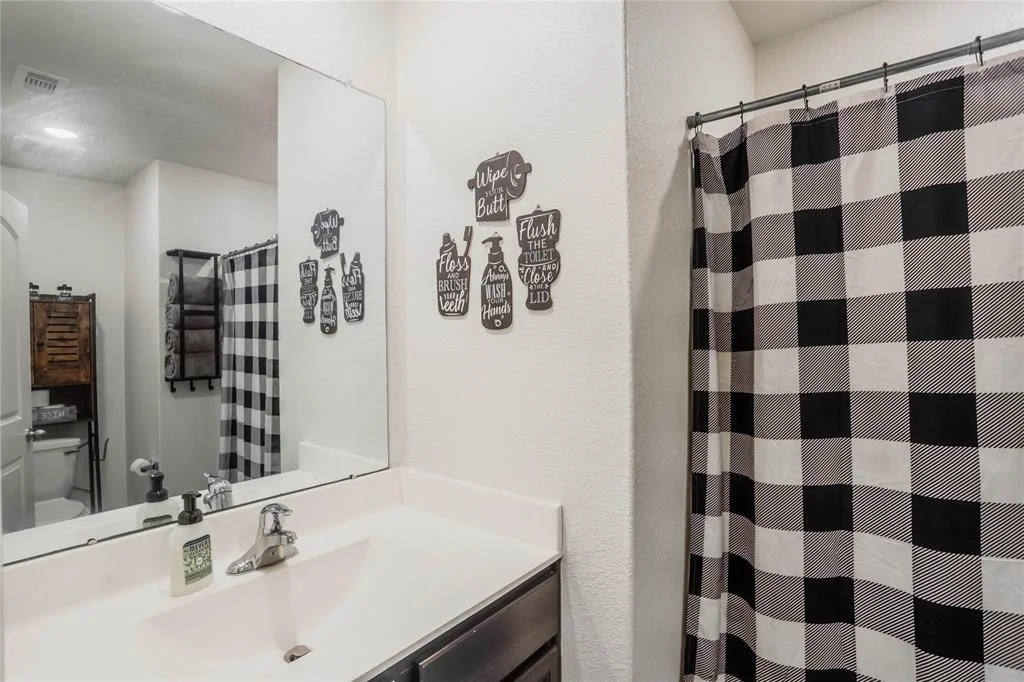 Photo of 7802 Vacek Meadows Loop