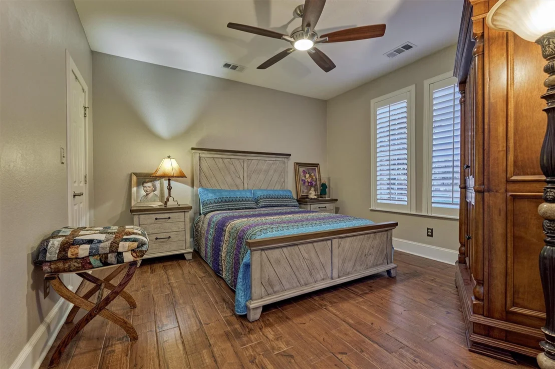 Photo of 11560 Grand View Drive