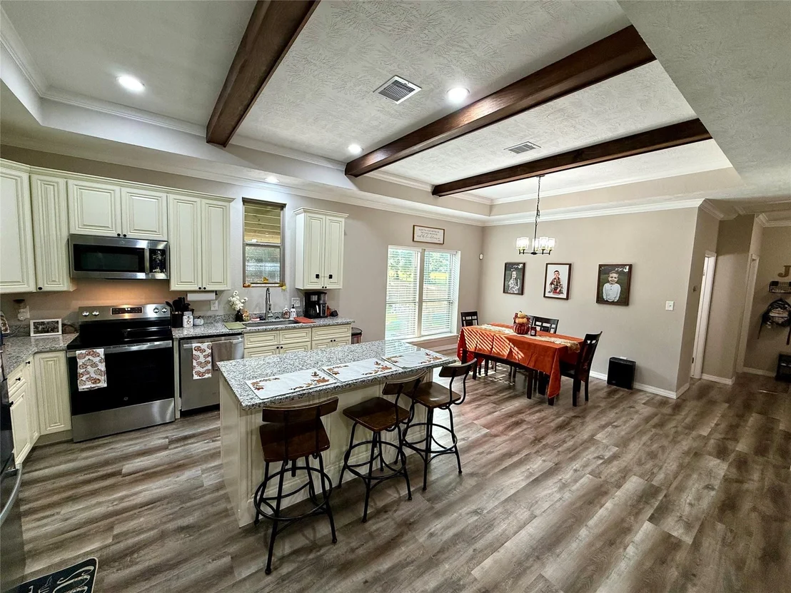 Photo of 1365 County Road 2224
