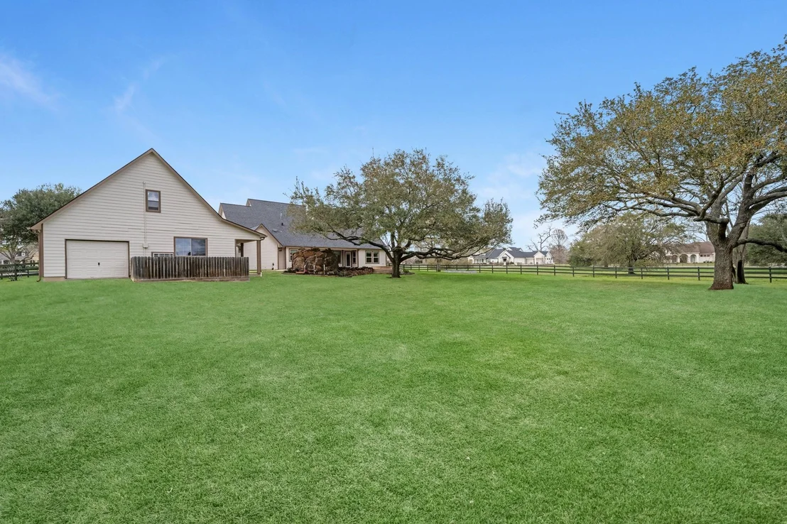 Photo of 31411 Blue Heron Lane