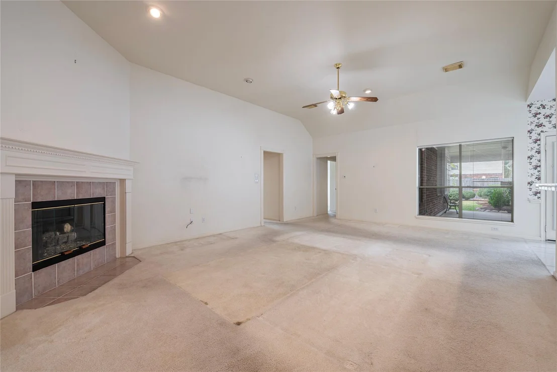 Photo of 1615 Evergreen Lane