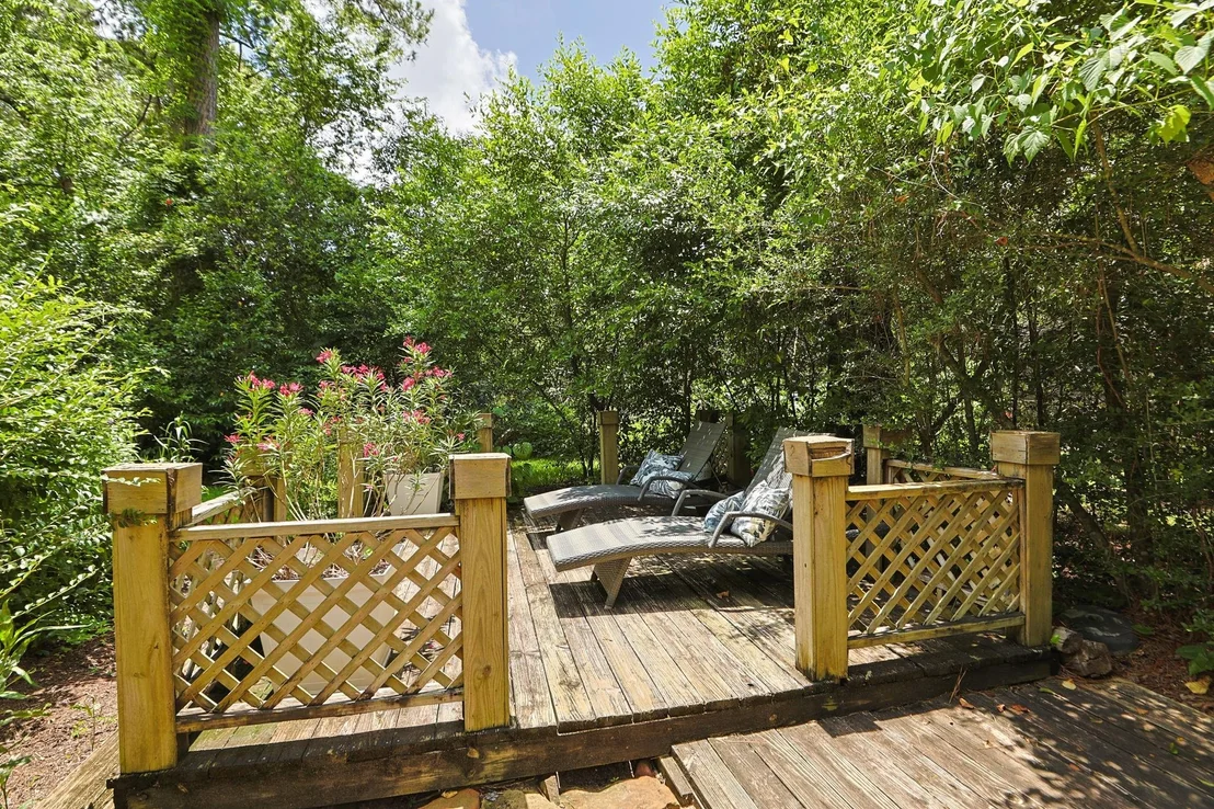 Photo of 621 Augusta Park