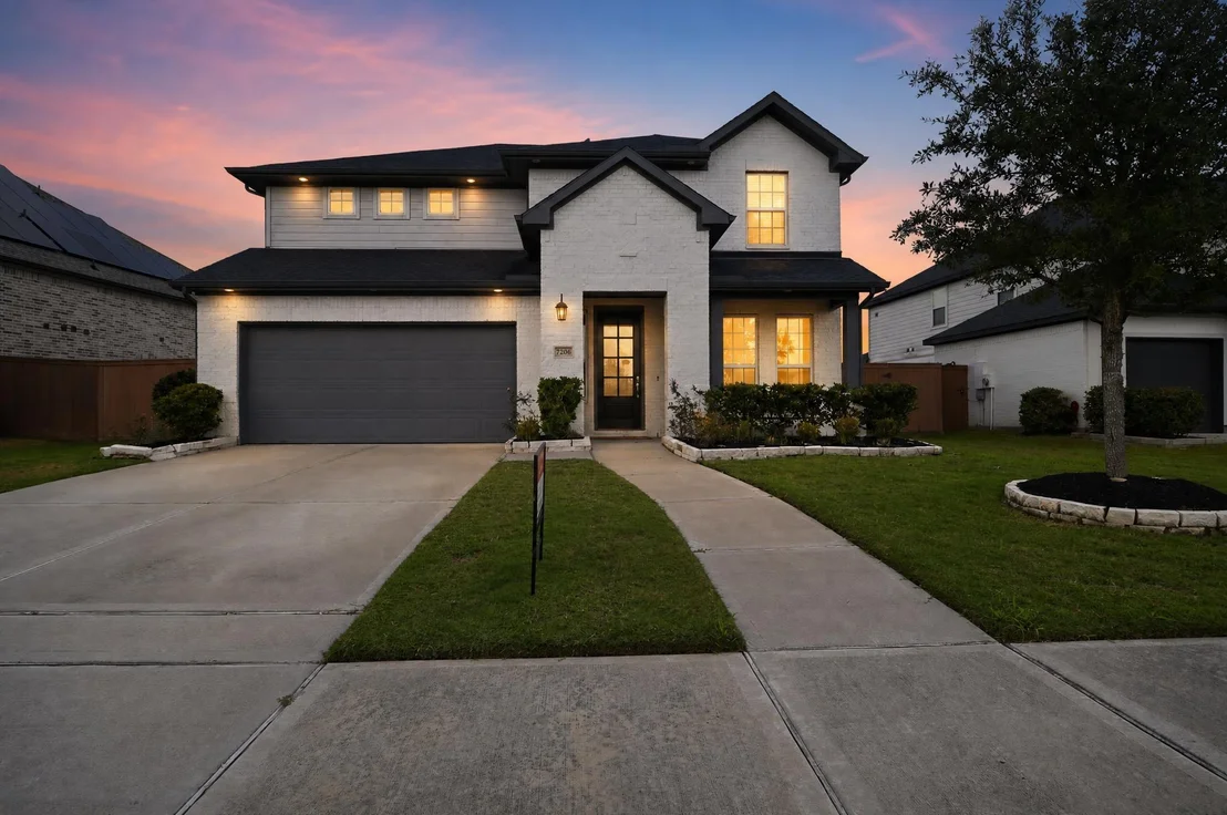 Photo of 7206 Crossvine Manor Trail