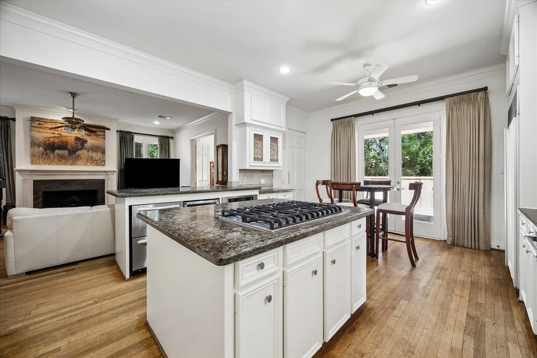 Photo of 231 Sugarberry Circle