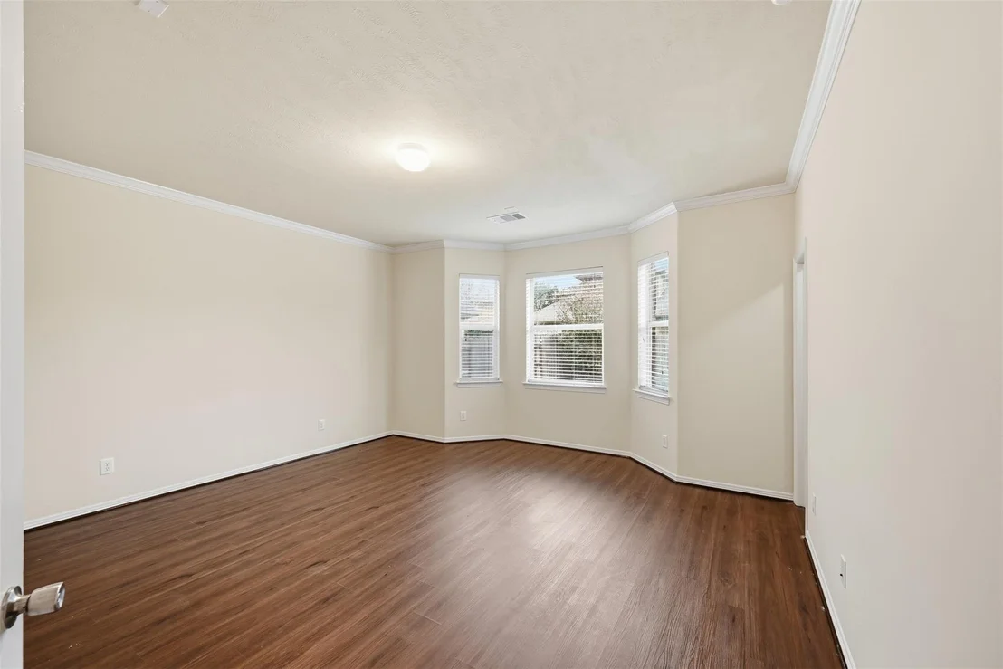 Photo of 4202 Misty Waters Lane