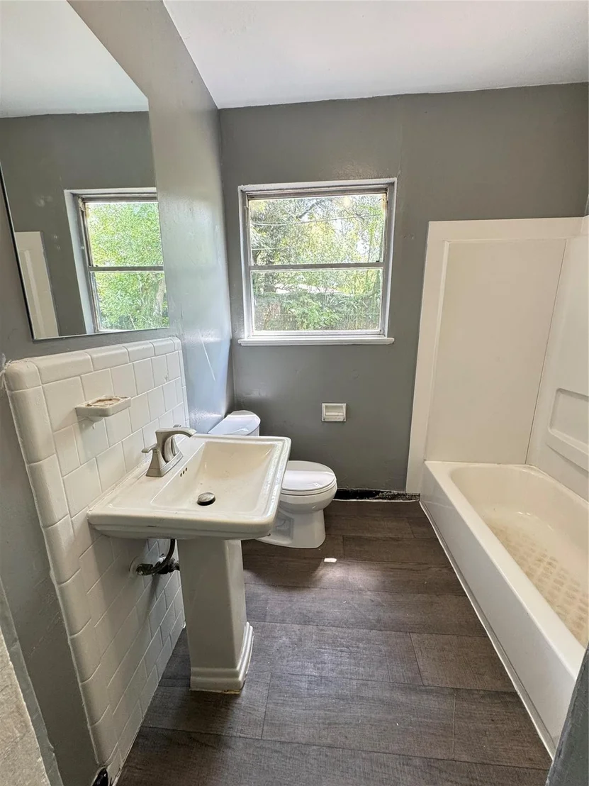 Photo of 5254 Perry Street
