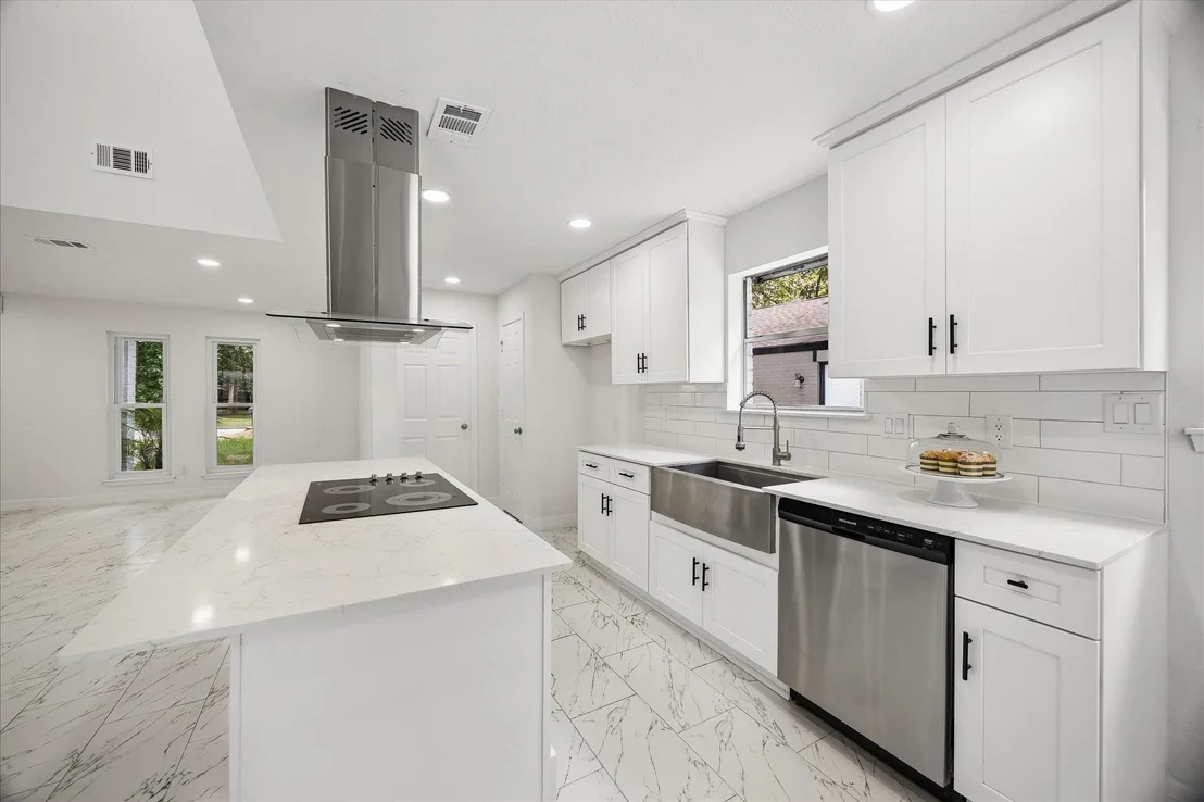 Photo of 22719 Lemon Grove Drive